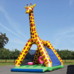 jeu gonflable girafe en location WeLocation Vendée