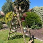 escabeau en bois vintage en location WeLocation Vendée